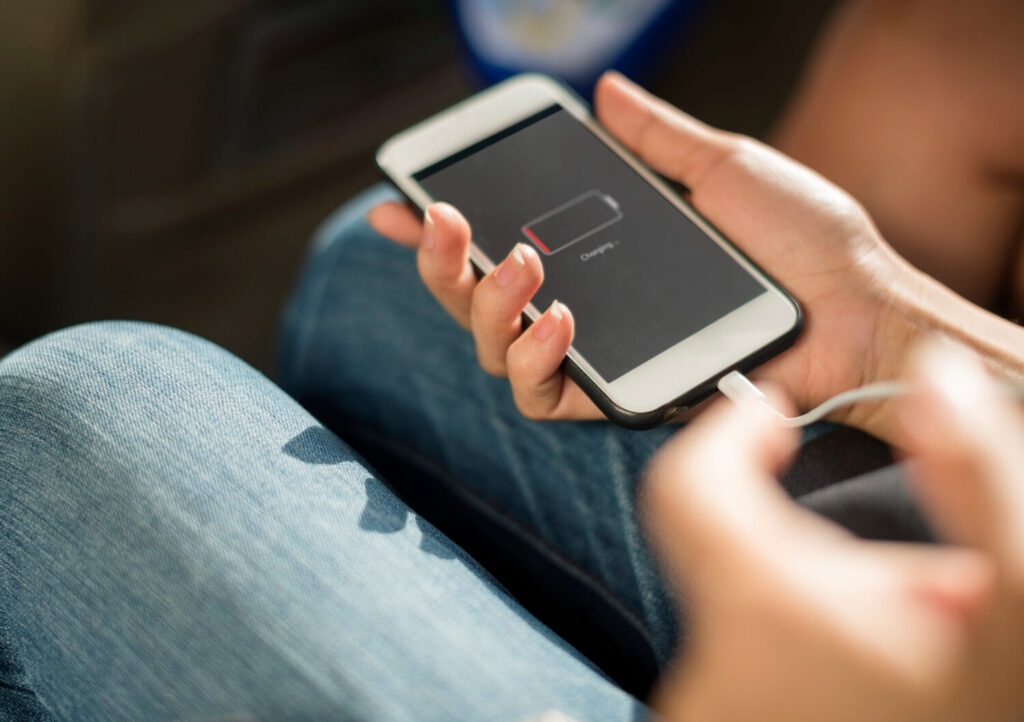 How to Fix a Phone That Is Not Charging Properly